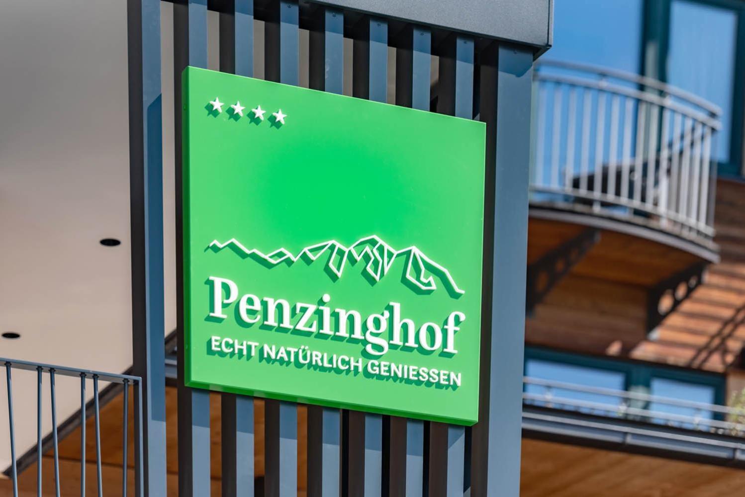 Hotel Penzinghof Oberndorf in Tirol Esterno foto