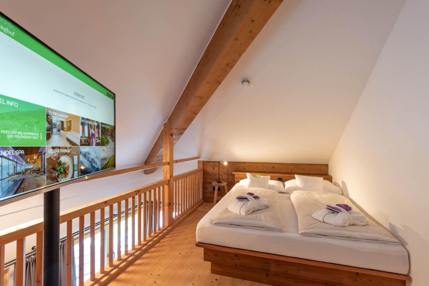 Hotel Penzinghof Oberndorf in Tirol Esterno foto